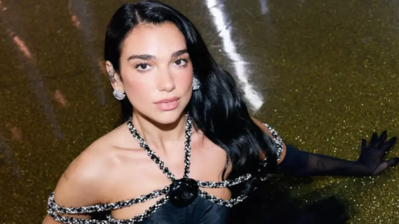 Dua Lipa réagit à son absence des Grammy Awards