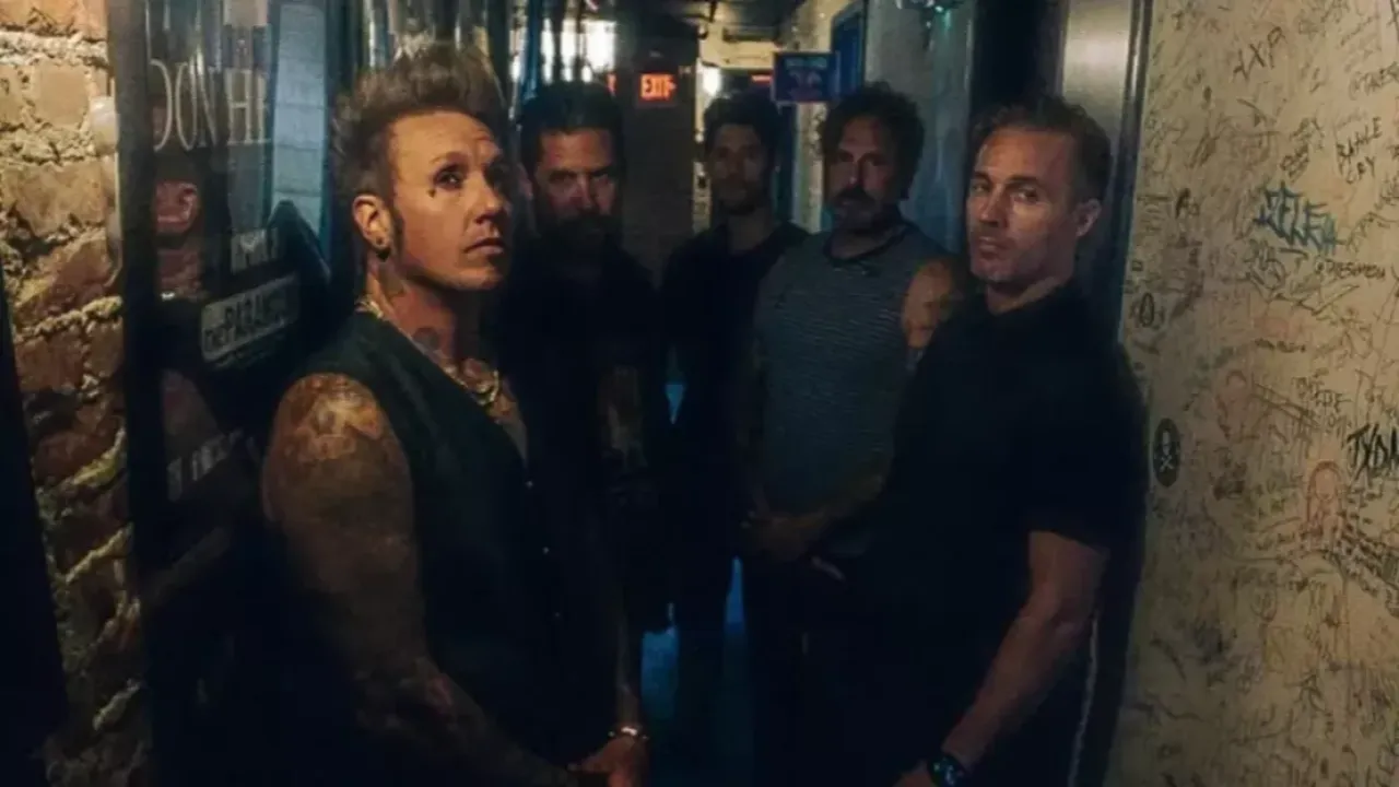 Papa Roach fait un passage remarqué dans 