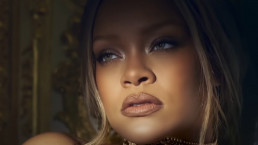 Rihanna tout en doré pour la nouvelle publicité Dior