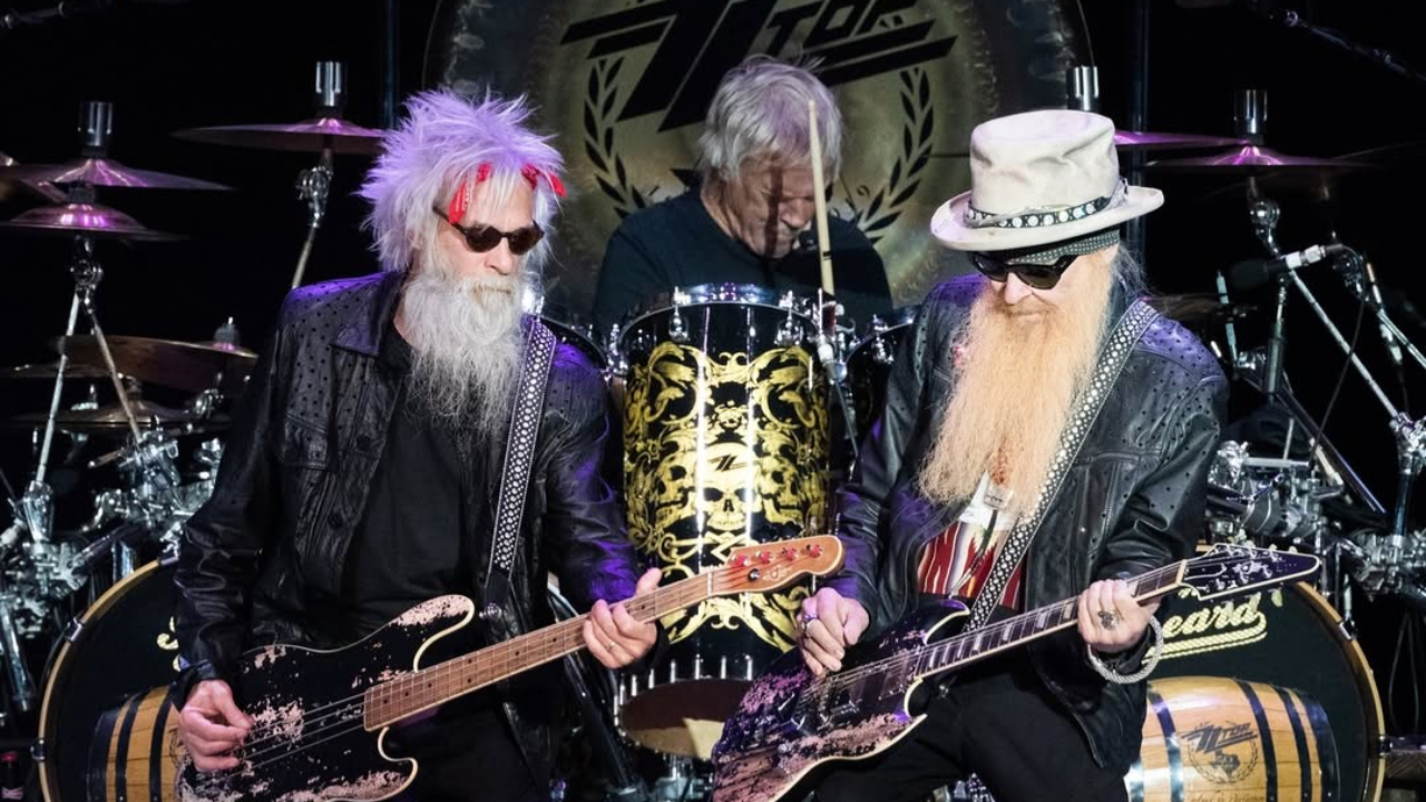 ZZ Top: The drummer leaves the band!